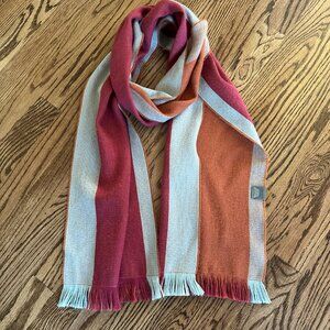 Scarf by Shupaca made in Peru
